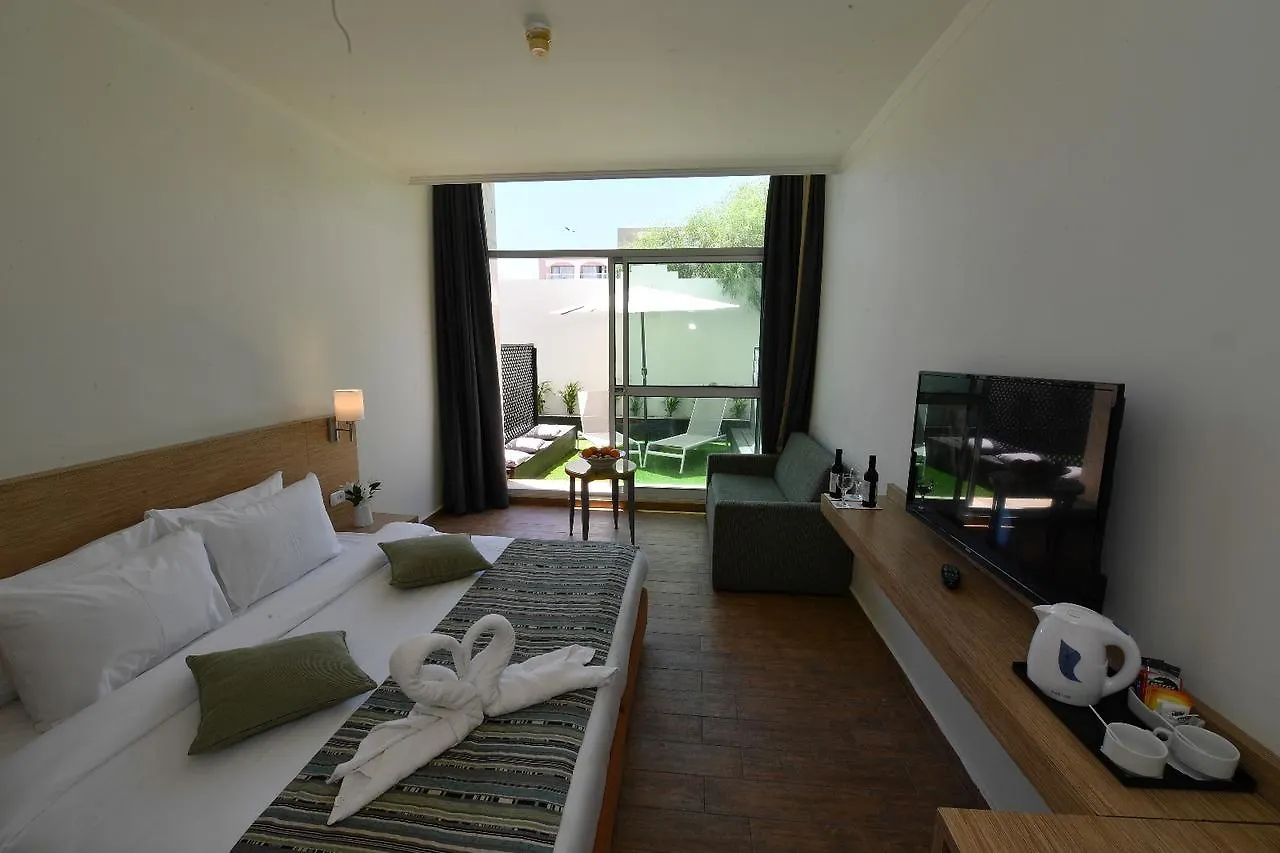 Be Unique Hotel - Drinks Included Eilat